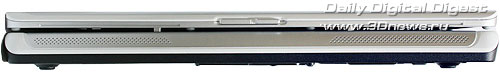Dell Inspiron 1501. Вид спереди
