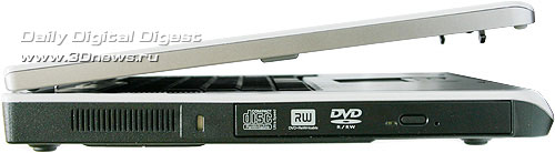 Dell Inspiron 1501. Вид слева