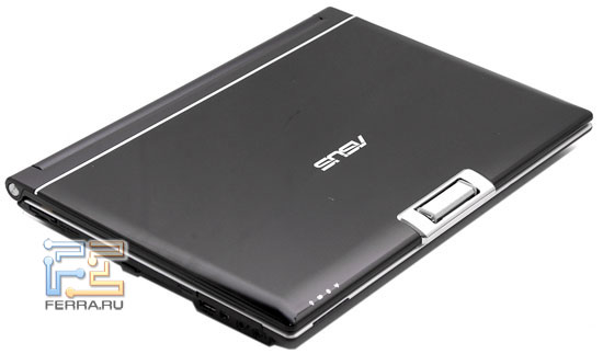 ASUS F8S: внешний вид в закрытом состоянии