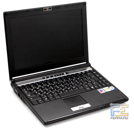 Desten EasyBook P852: внешний вид в открытом состоянии