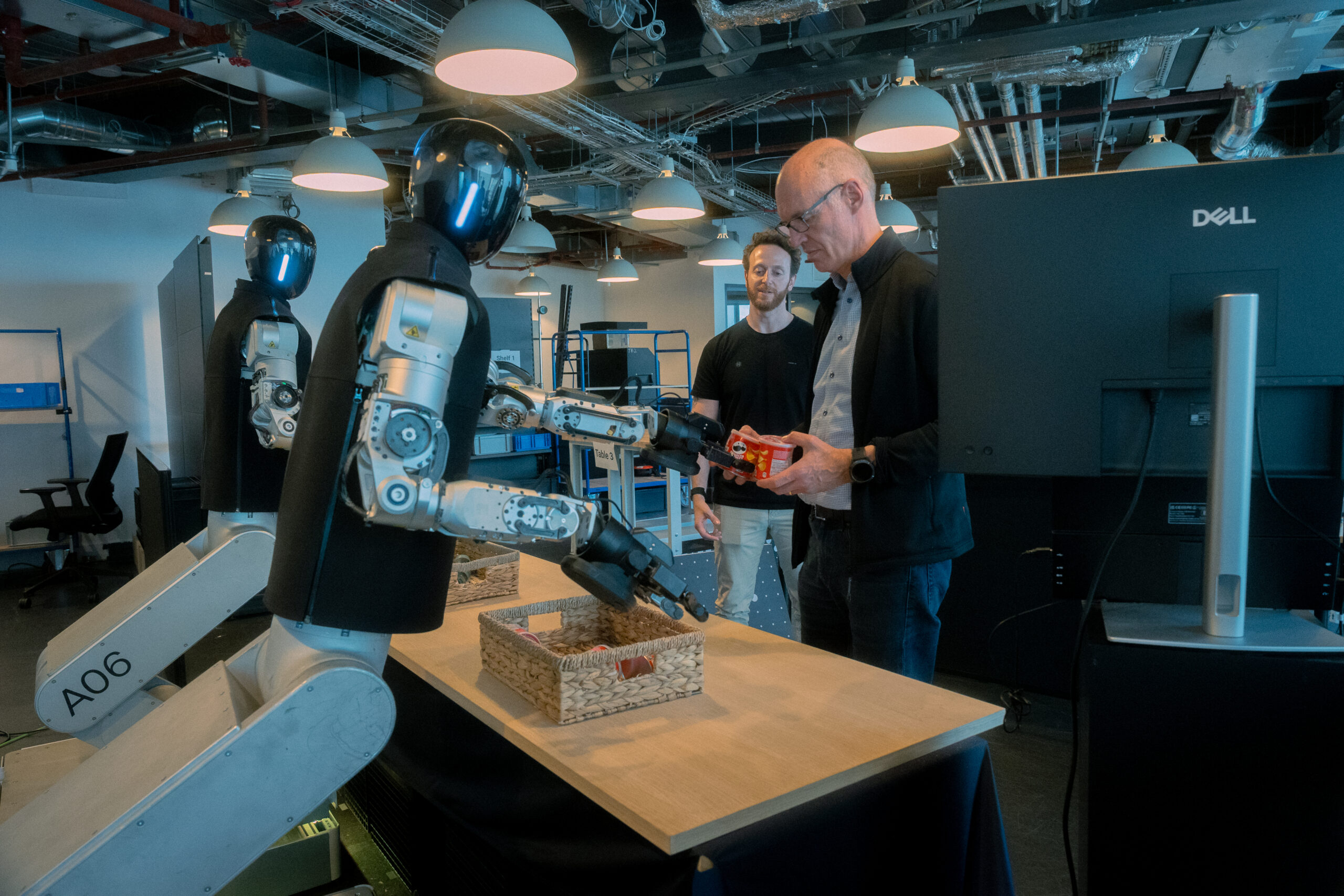 Испытание промышленного робота Humanoid в рамках сотрудничества с Bosch